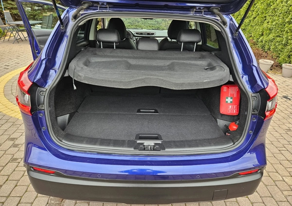 Nissan Qashqai cena 74500 przebieg: 131500, rok produkcji 2019 z Węgorzyno małe 466
